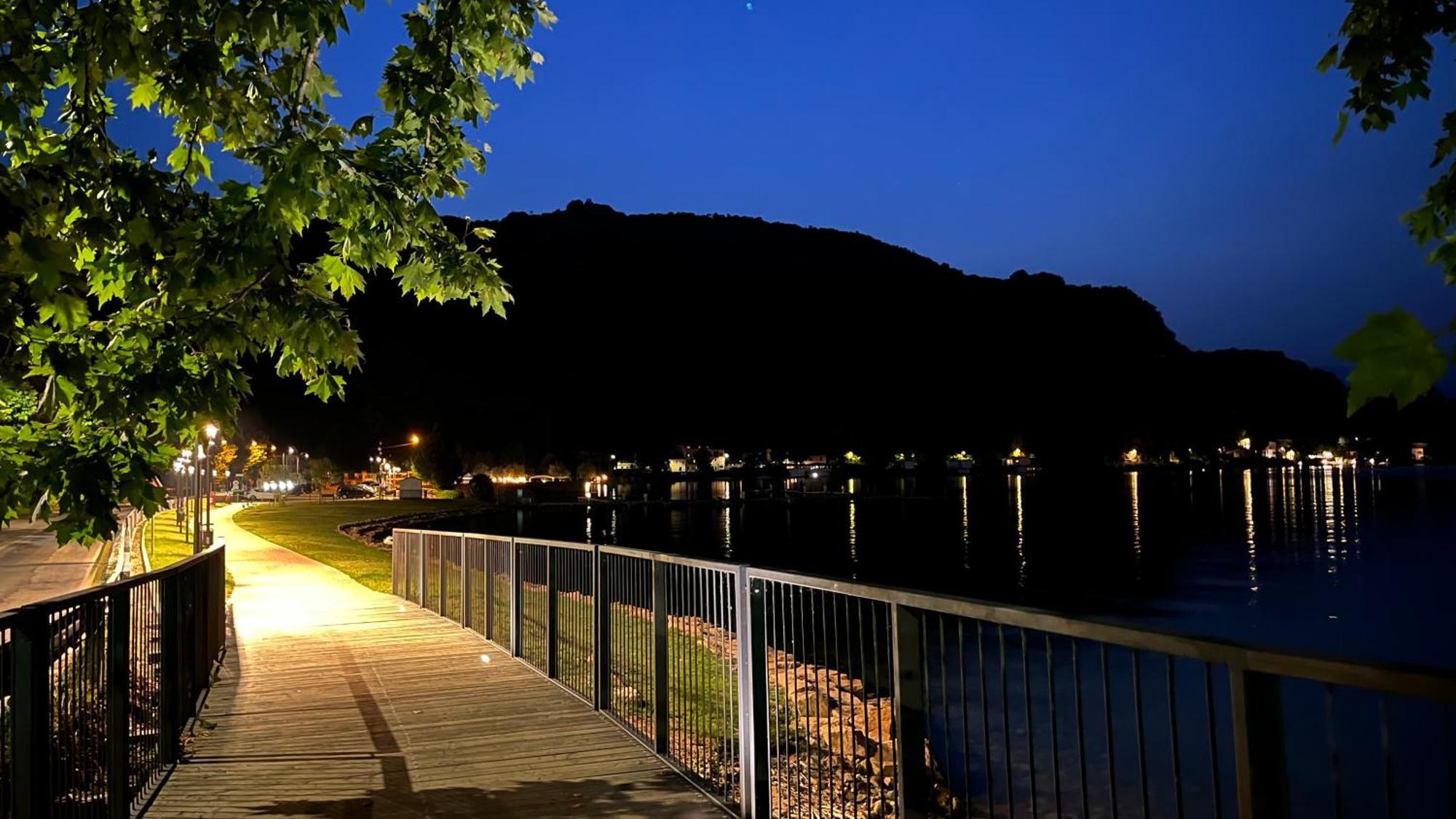 Ceresio - Lake & Mountain Apartman Porto Ceresio Kültér fotó
